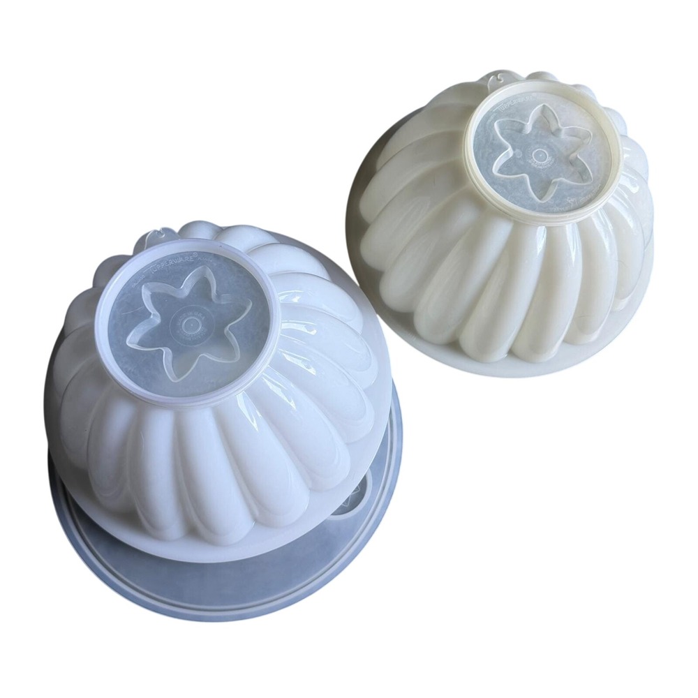 Vintage Tupperware Par-T-Jel Jello Gelatin Mold 2 Bowls 1 Lid White Fluted Retro